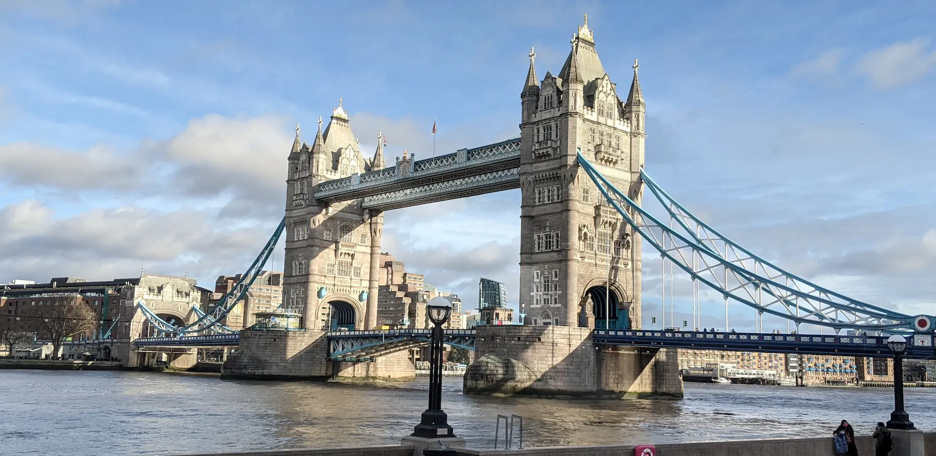 Tower Bridge photo taken afternoon 31/12/2021