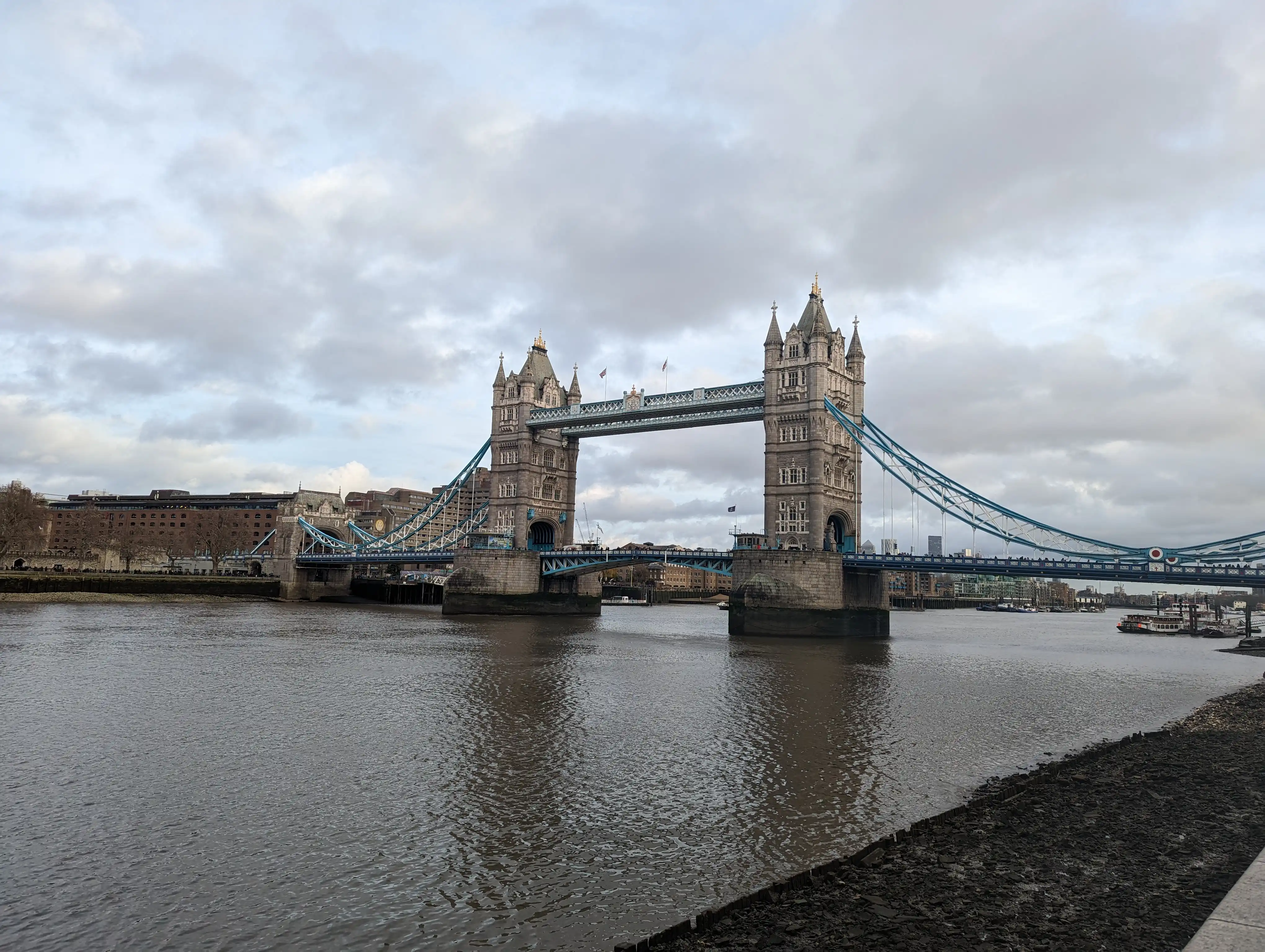 Tower Bridge photo taken on 30/12/2022